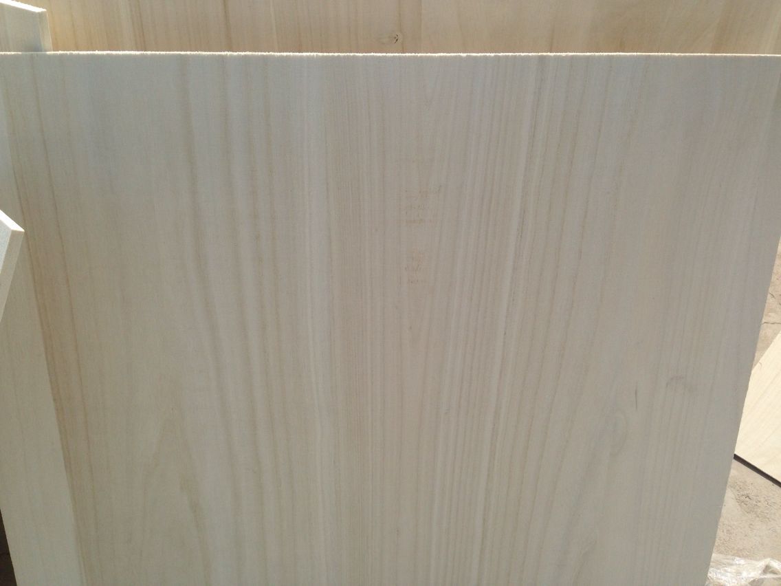 Click to view actual size<br>TitlePaulownia wood  Reads8168